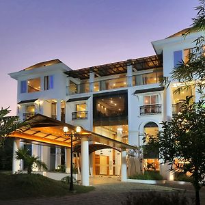 All Season'S D'Fort Ayurvedic Resort